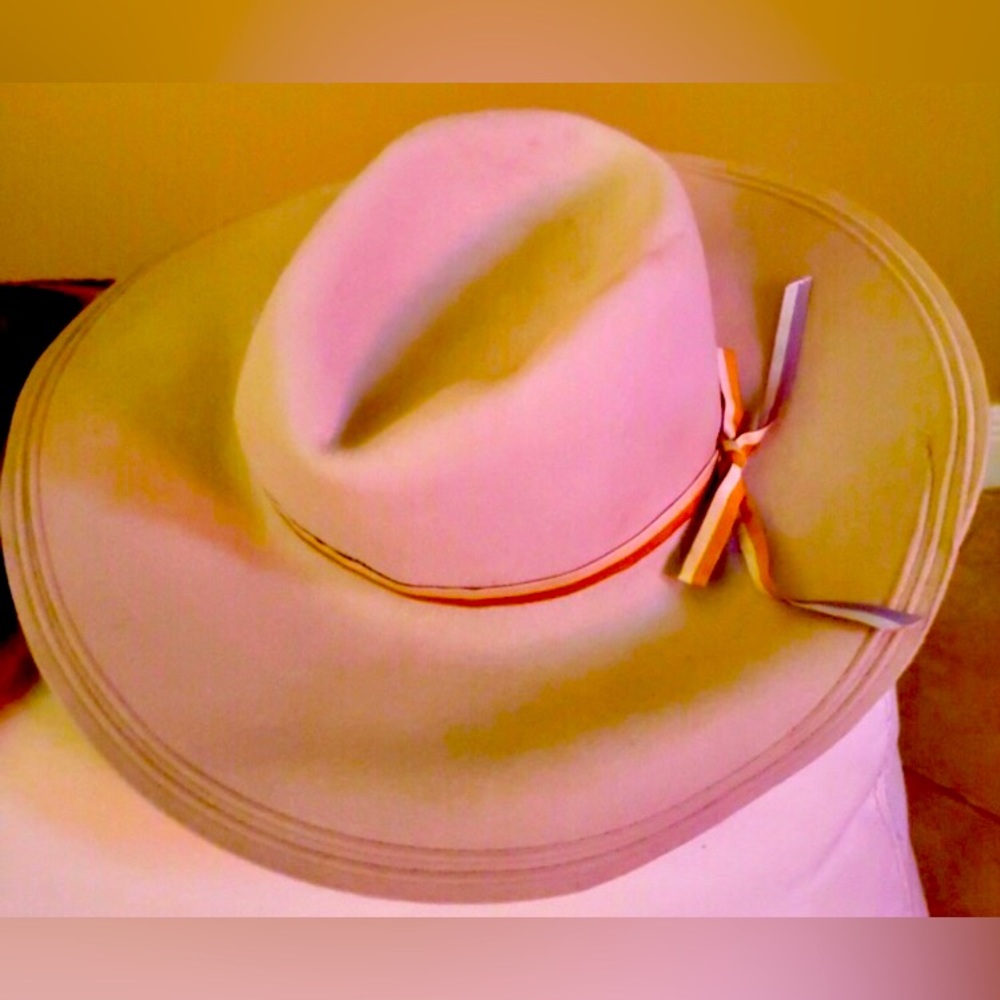 Kathy Jeanne hat